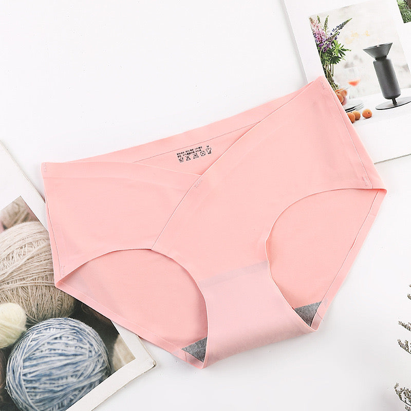 Ice Silk Seamless Underwear